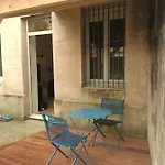 Place Du Chateau * Jonzac